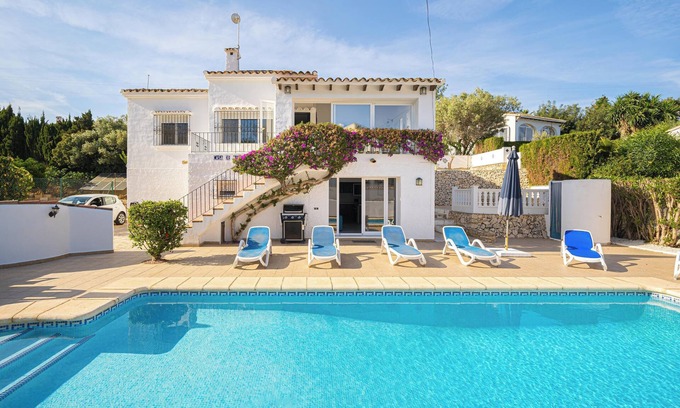 Costa de Benissa Villa | Villa 'Casa de Mi Padre' con vistas al mar, piscina, Wi-Fi y jardín