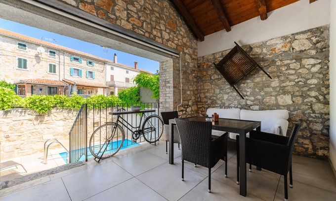 Fuskulin Villa | Casa de Stalla