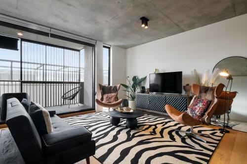 Richmond Apartamento | Villa Casa ~ Designer 3BR Apt~2Car~Perfect Getaway