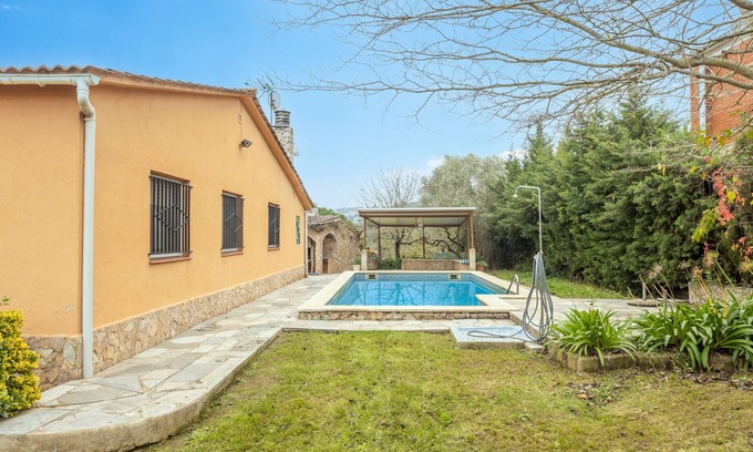Mont Barbat Villa | Villa 'Casa Raymond' con vistas a la montaña, piscina privada y Wi-Fi