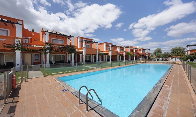 Luz de Tavira Villa | Villa 'Casa Giorianna - Lujo' con piscina compartida, Wi-Fi y aire acondicionado