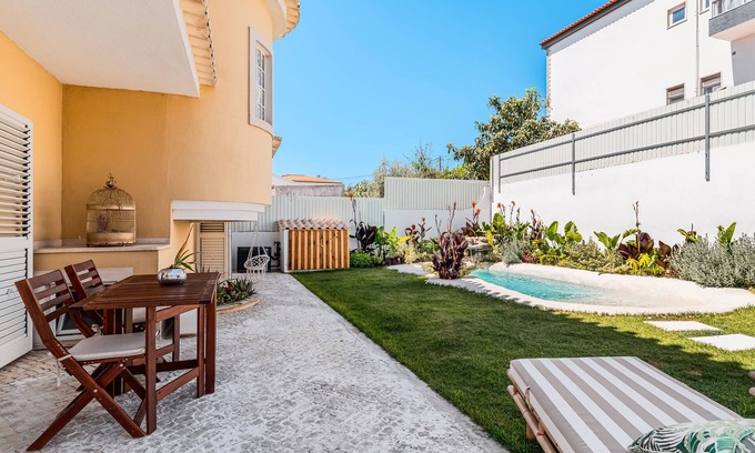 Charneca de Caparica e Sobreda Casa | Villa 'Casa Do Rei - Charneca' con piscina privada, terraza privada y Wi-Fi