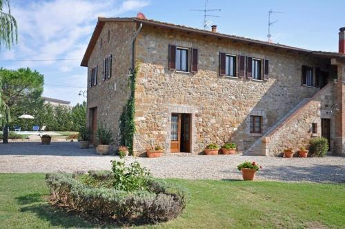 Gallina Casa | Villa Cassia by PosarelliVillas
