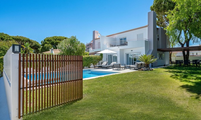 Vilamoura Chalet De Esquí | Villa Celeste by SAPvillas