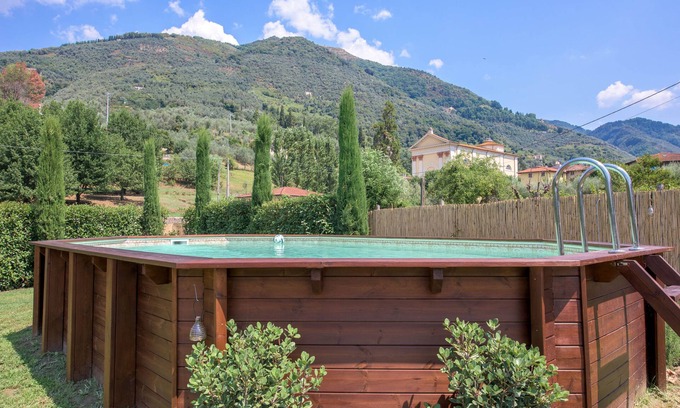 Nocchi Villa | Villa Camaiore 4 Habitaciones Dobles - Jardín - Piscina - Aire Acondicionado - Wifi