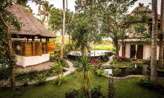 Jasri Villa | Villa Chandra