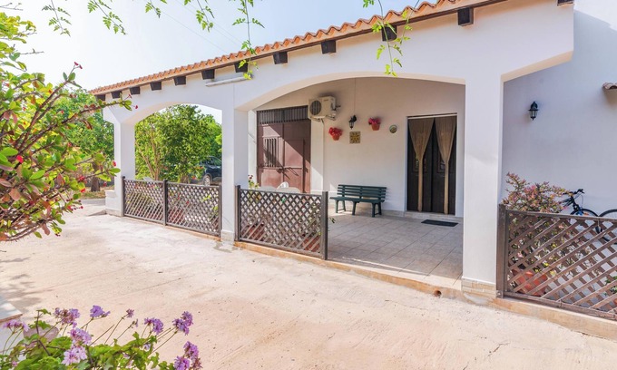 Noto Villa | Villa 'Chiara Oasi di Vendicari' con jardín, 2 terrazas y aire acondicionado CIR: 19089013C207445