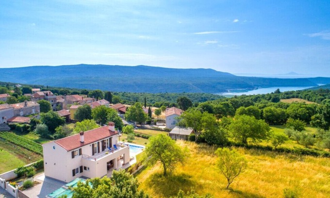 Puntera Villa | Villa Cicibella by Villas Guide