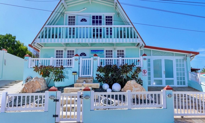 Montalva Chalet De Esquí | Villa Cielomar, Beautiful Chalet Beach House