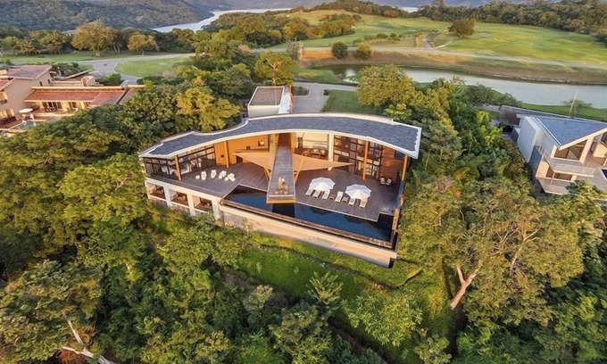 Papagayo Peninsula Villa | Villa CieloMar | Golf Course View - Located in Tropical Peninsula Papagayo with Private Pool