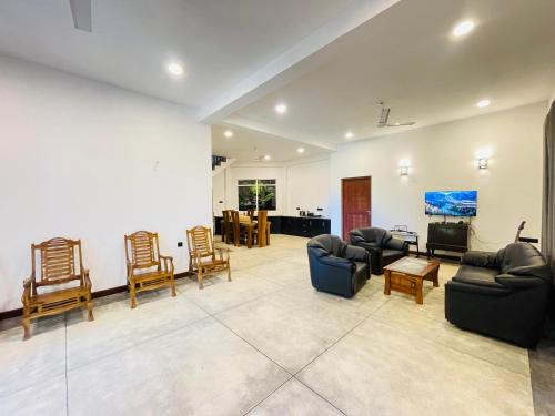 Habaraduwa Cabina | Villa Cinnamon Bliss