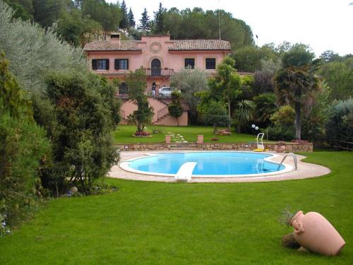 Piazza Armerina Cama Y Desayuno | Villa Clementine