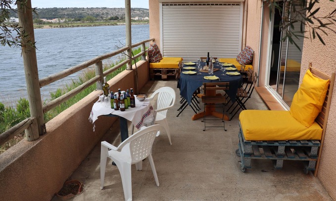 Port-la-Nouvelle Casa | Villa close to the beach with exceptional views.