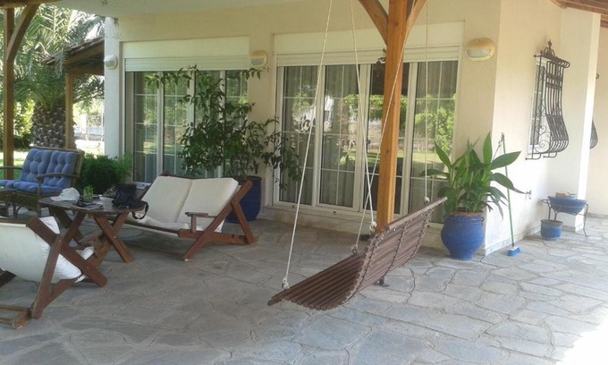 Ormos Panagias Casa | Villa close to the beach