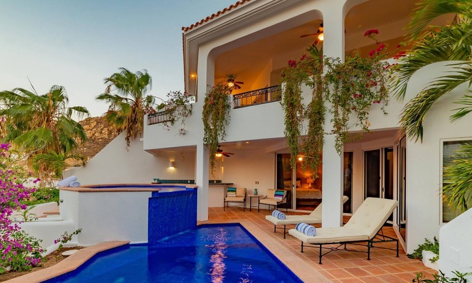 Pedregal Villa | ¡Nuevo en Vrbo! Villa Colorado - Gran valor! Camina hasta Marina y el centro de Cabo