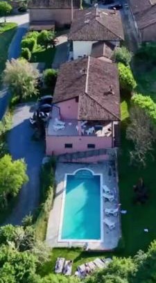 La Morra Casa | Villa con piscina e intera struttura a uso esclusivo casa del moré