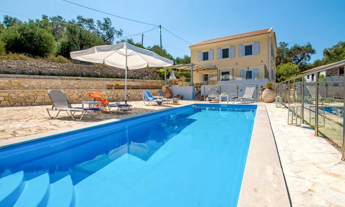 Rantatika Villa | Villa Constadina: Large Private Pool, A/C, WiFi