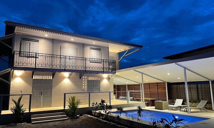 Cayenne Villa | CORNELIA VILLA