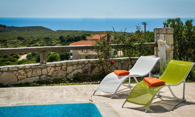 Paliki Villa | Villa 'Country Atheras' con vistas al mar, Wi-Fi y aire acondicionado