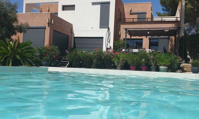 Martigues Casa | Villa D'architecte Avec Piscine et Jacuzzi, à 2 mn de la Plage