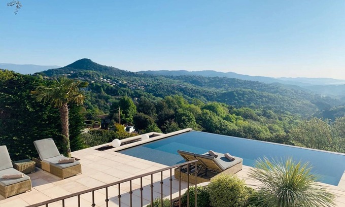 Les Adrets-de-l'Esterel Casa | Villa design with nice sea view