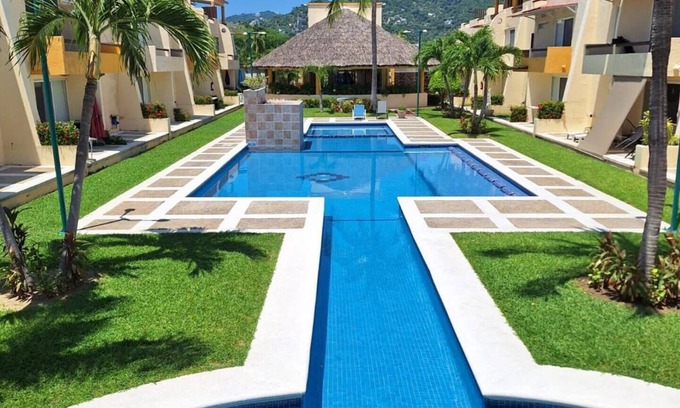 Granjas del Marqués Villa | Villa de 3 Recamaras en Acapulco