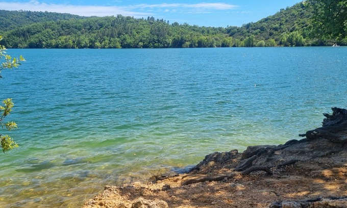 Bagnols-en-Foret Villa | Villa de Charme au Pied du Village - Piscine - Campagne, Lac, mer et Golf