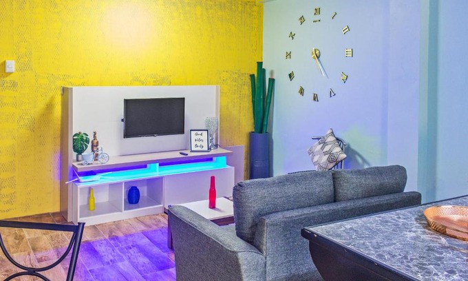 Scarborough Apartamento | Villa De Cruz - Groovy Suite