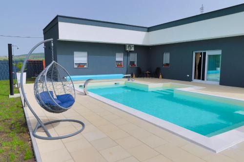 Mali Radic Villa | Villa De Luxe Infinity