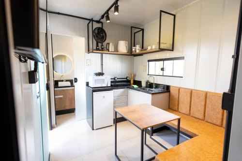 Ahu Apartamento | Villa Dei Colori Studio 2 com Wi-Fi prático e moderno tudo novo