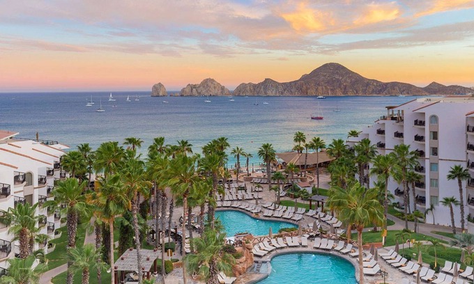 Ampliación Juárez Complejo | Villa del Palmar Cabo Cozy condo in beautiful Cabo San Lucas with fitness room,