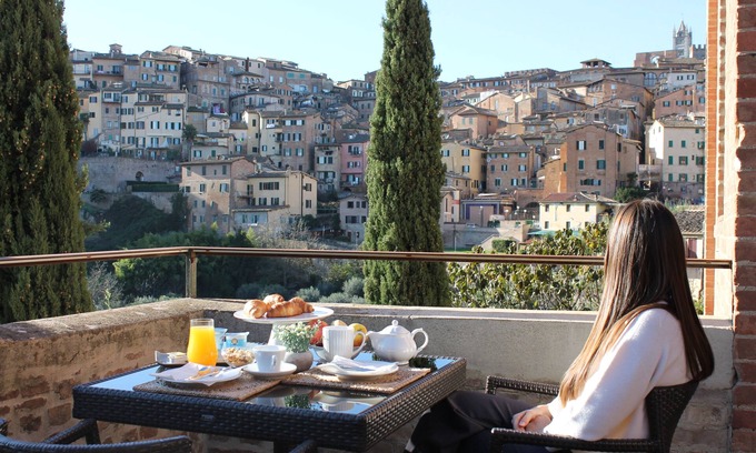 Siena City Centre Hotel | Villa del Sole Siena