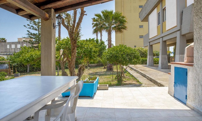 Noto Marina Villa | Villa del Timone by Wonderful Italy