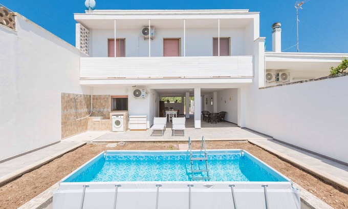 Roca Vecchia Casa | Villa delle Mimose by BarbarHouse
