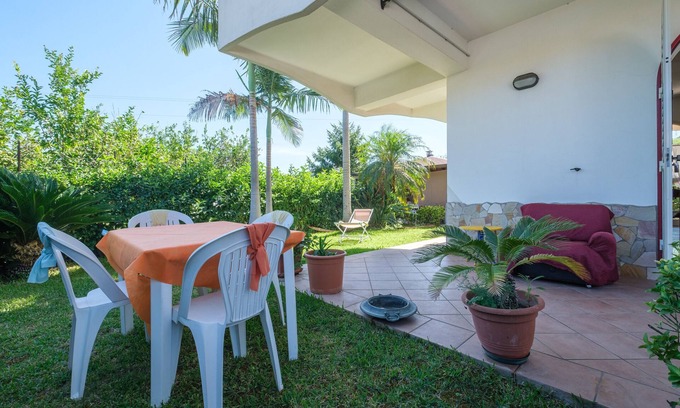 Tonnarella Villa | Villa "Delle Pomelie" con Jardín Privado, Balcones y Wi-Fi