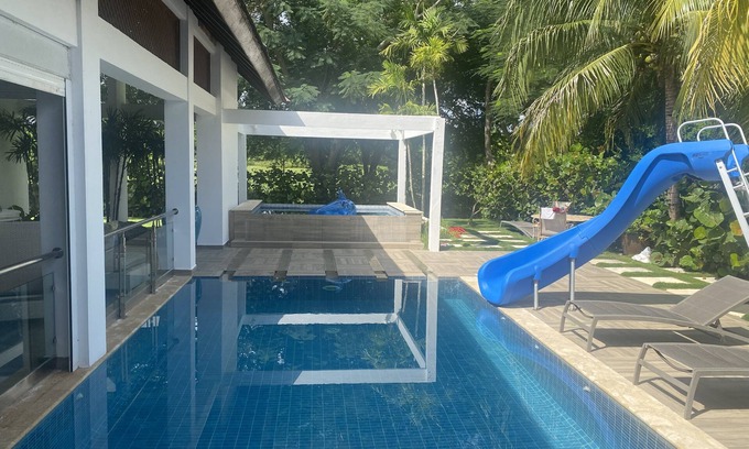 Guayacanes Villa | Villa Hermosa , Guavaberry
