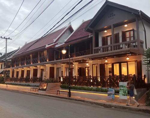Luang Prabang Hotel | Villa Deux Rivieres Hotel