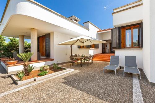 Castrignano del Capo Casa | Villa di Carmen by BarbarHouse