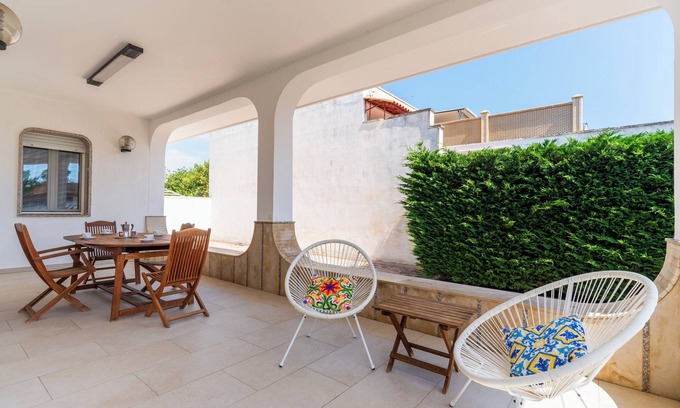 Torre Lapillo Villa | Villa 'Di Chiara' con terraza privada