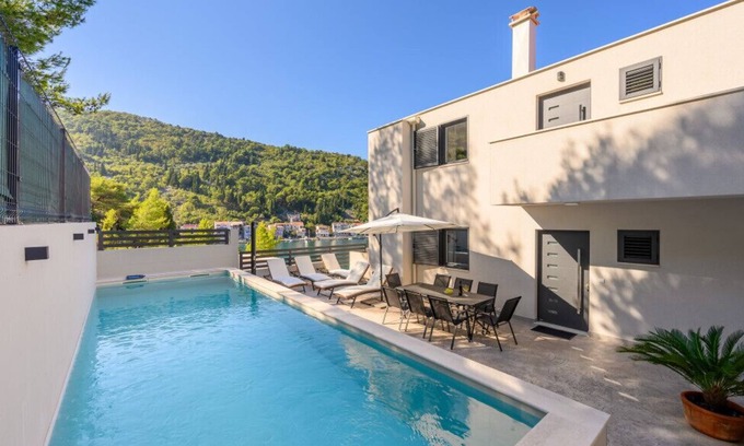 Blace Villa | Villa Dida Božo by Villas Guide