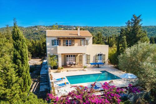 Fiskardo Villa | Villa Dimitra Fiskardo by Villa Plus