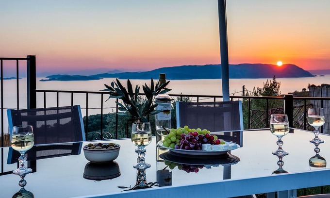 Glossa Villa | Villa DISI con piscina privada a mejores precios