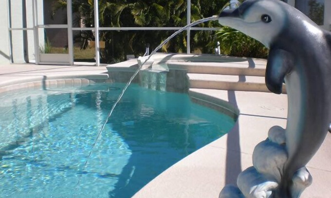 Cape Coral Villa | Villa Dolphin es una encantadora villa de 3 dormitorios en Cape Coral Pool con orientación sur