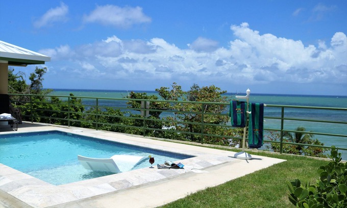 Camino Nuevo Casa | VILLA "DON PEPIN" VILLA FRENTE AL MAR CON PISCINA AL AIRE LIBRE!