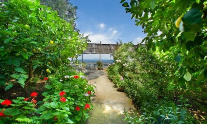 Sorrento City Centre Villa | APARTAMENTO EN VILLA MARAVILLOSA en Sorrento CENTRO FRENTE AL MAR