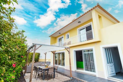 Vila Baleira Casa | Villa dos Anjos