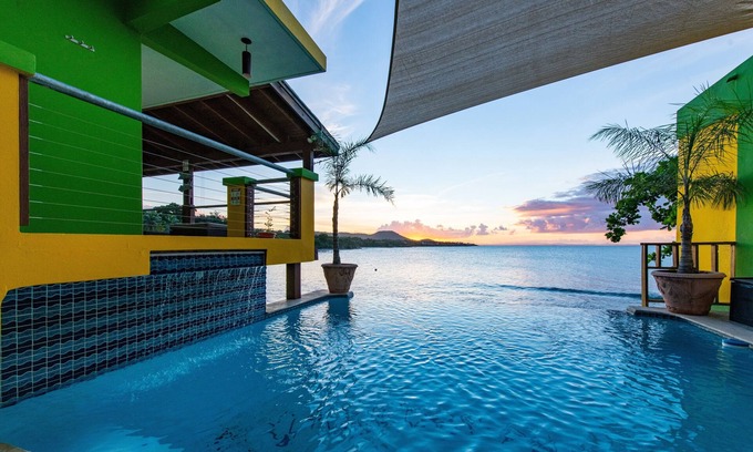 Isabel II Casa | Villa Dos Palmas - Pool Villa - 2 Bedroom Oceanfront with Pool
