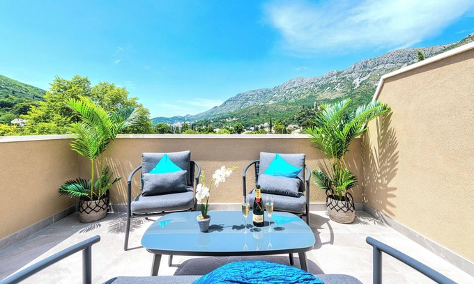 Komolac Casa | Villa Dubelj