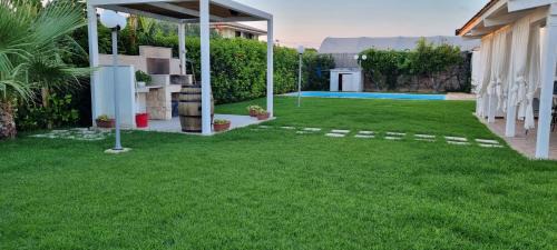 Donnalucata Villa | Villa EDERA, villa con piscina, a pochi passi dalla spiaggia
