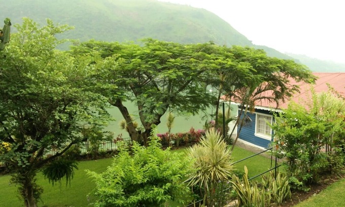 Amatitlan Hotel | Villa el Rosario